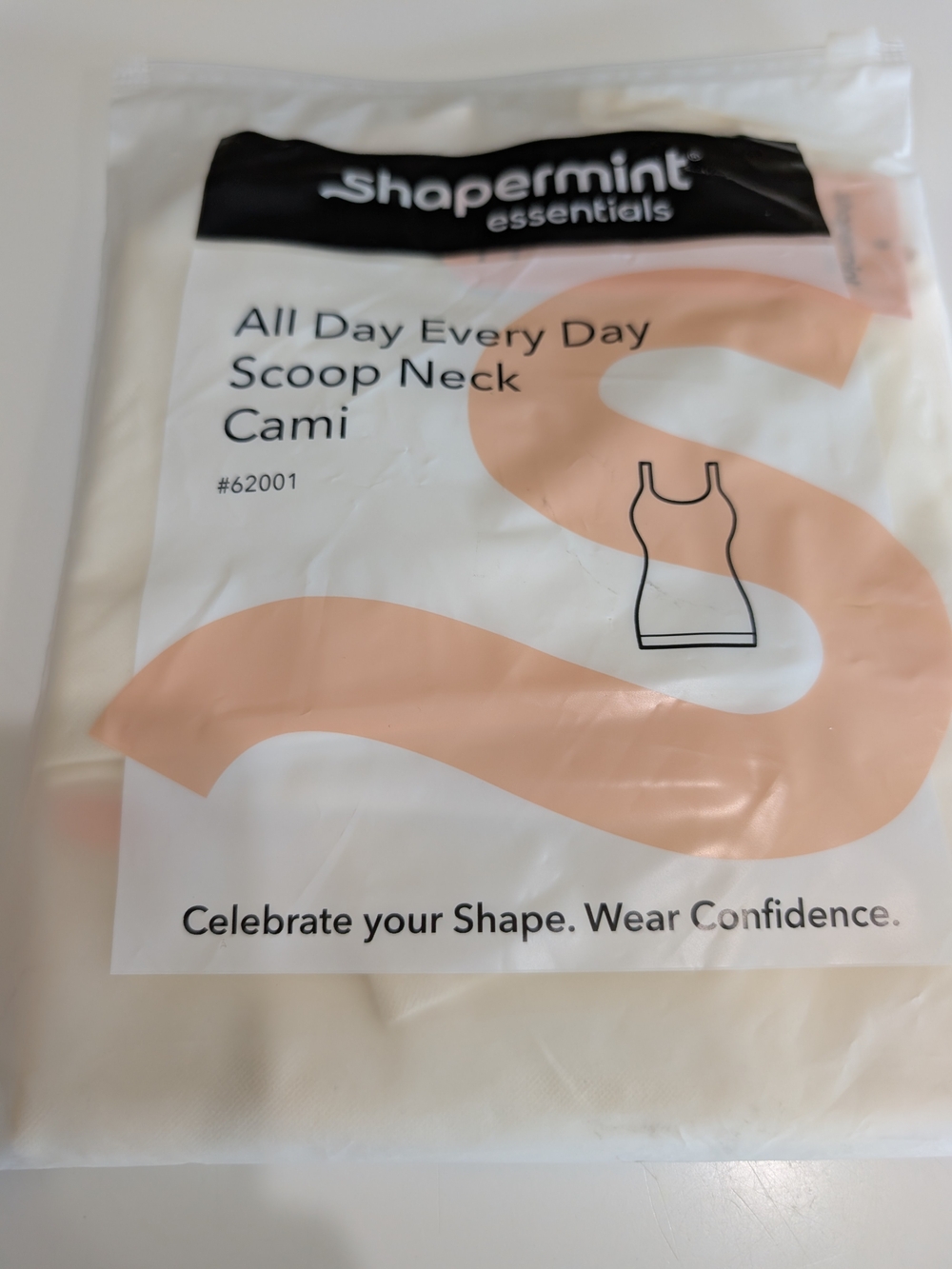 Shapermint Essentials All Day Every Day Scoop Neck Cami - Cream